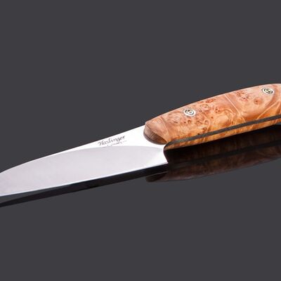 Santuko paring knife handled in maple burl